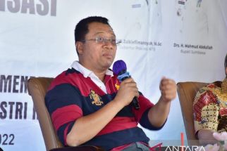 Gubernur NTB Zulkieflimansyah Keluhkan Pabrik Mangkrak di Teluk Santong - JPNN.com NTB