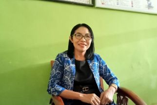 Pesan Toleransi dari Ni Ketut Mayoni, Lulusan Terbaik Magister UIN Mataram.. sstt Ia Nonmuslim - JPNN.com NTB
