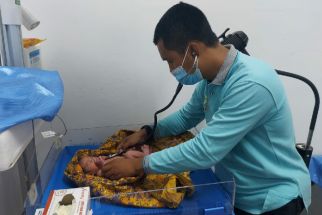 Penemuan Bayi di Berugak, Baru Lahir 6 Jam, Berjenis Perempuan dan Masih Bernyawa - JPNN.com NTB