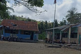 SDN Bile Tengak Lombok Tengah Segera Ambruk, Orang Tua Was-was - JPNN.com NTB