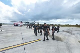 Ratusan TNI AD Mengudara di Langit Lombok Tengah, Jangan Kelewatan - JPNN.com NTB