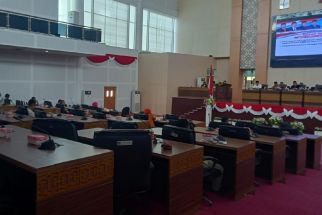 Bahas Hal Penting, 21 Anggota DPRD Lombok Tengah Malah Absen - JPNN.com NTB