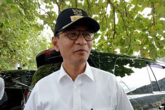 Roboh Akibat Abrasi, 15 KK Nelayan Direlokasi ke Huntara  - JPNN.com NTB
