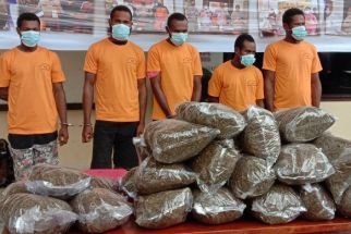 63 Orang Ditetapkan Jadi Tersangka Kasus Narkotika Termasuk 7 WNA - JPNN.com Papua