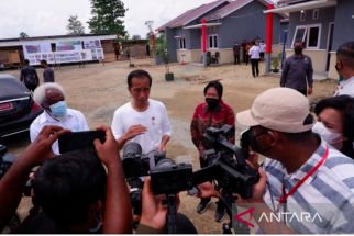 Jokowi Meninjau Rumah Sehat Bagi Korban Banjir Bandang di Jayapura, Begini Harapannya - JPNN.com Papua