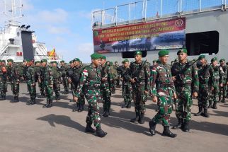 Satgas Yonif  511/DY dan 725/WRG Harus Bermanfaat Bagi Masyarakat di Papua - JPNN.com Papua