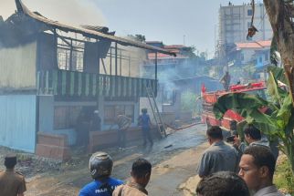 Dua Unit Rumah Warga Hangus Terbakar, Polisi Bilang Begini - JPNN.com Papua