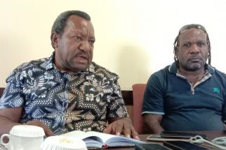 Diaz Gwijangge: KPK Jangan Menjemput Paksa Kepada Lukas Enembe - JPNN.com Papua