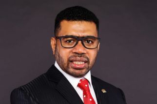 Senator Filep: Kontrak BP Tangguh Harus Tunduk pada UU Otsus Papua - JPNN.com Papua
