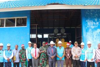 PLN Papua Beri Kado Natal Bagi Pelanggan Baru di Distrik Kobagma - JPNN.com Papua
