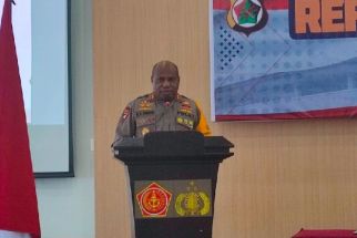 Irjen Fakhiri Berharap Melalui DOB Tercipta Keamanan di Tanah Papua - JPNN.com Papua