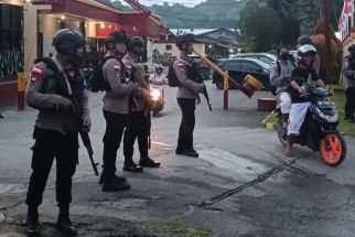 Pos Brimob Diserang KKB Saat Tengah Malam, Aparat Gabungan Siaga - JPNN.com Papua
