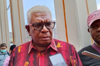 Johannes Rettob Optimistis Ganjar Akan Menang di Papua Tengah - JPNN.com Papua