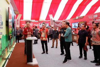 Jokowi Membuka Papua Street Carnival, Kolaborasi Kemenparekraf dan PYCH Binaan BIN - JPNN.com Papua