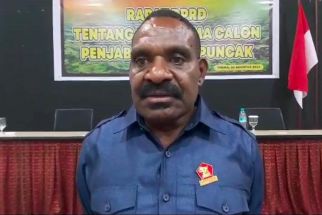DPRD Puncak Usulkan 3 Nama Penjabat Bupati Pengganti Willem Wandik - JPNN.com Papua