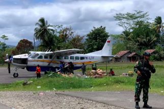Pesawat Mengalami Rem Blong Saat Mendarat di Bandara Kenyam Papua, Bagaimana Nasib Penumpang? - JPNN.com Papua