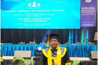 Putra Papua Ini Ikuti Wisuda Doktor di Universitas Trisakti, Selamat - JPNN.com Papua