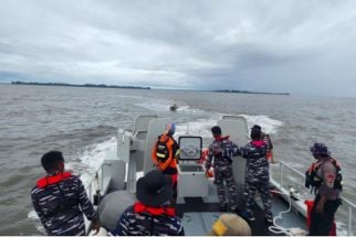 Kapal LCT CITA XX Hilang Kontak di Perairan Asmat Papua, TNI AL dan Tim SAR Gabungan Bergerak - JPNN.com Papua