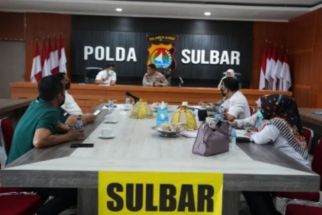 Ancaman Tegas Kapolda Sulbar, Pedagang Timbun Minyak Goreng Bersiap Lebaran di Penjara - JPNN.com Sultra
