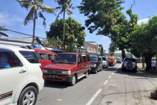 Berkah Arus Balik Lebaran 2022, Warung Makan Pesisir dengan Menu Khas Mandar - JPNN.com Sultra