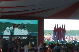 Teriakan Histeris Nelayan Wakatobi Menyambut Presiden Jokowi - JPNN.com Sultra