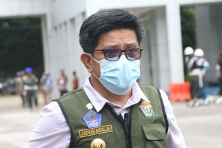 Gubernur Ali Mazi Hambur Uang di Panggung, Begini Pembelaan Kadis Kominfo Ridwan Badallah - JPNN.com Sultra