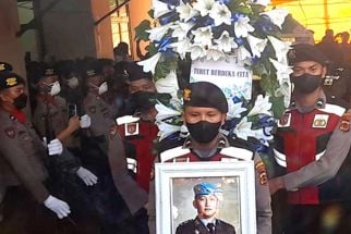 Empat Fakta Pemakaman Brigadir J Secara Kedinasan yang Bikin Kebakaran Jenggot - JPNN.com Sultra