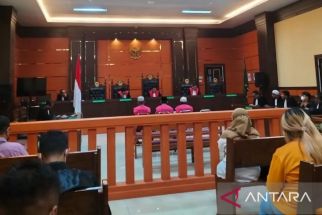 Eksepsi Ditolak, Sidang Kasus Korupsi Dana Hibah Koni Padang Berlanjut - JPNN.com Sumbar