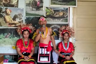 UU Provinsi Sumbar Dinilai Mengerdilkan Budaya Mentawai - JPNN.com Sumbar