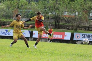 Semen Padang FC Tanpa Rosad Setiawan saat Laga Kontra PSDS Deli Serdang - JPNN.com Sumbar