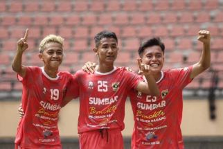 Hantam Sumatera Selatan, Tim Sepak Bola Sumbar Melaju ke Semifinal Porwil XI-2023 - JPNN.com Sumbar