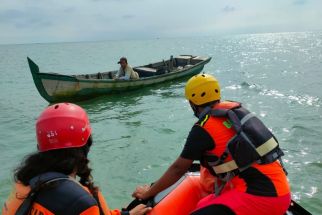 Koling Sudah Berhari-hari Tak Pulang Usai Melaut di Perairan Selat Malaka, Tim SAR Bergerak - JPNN.com Sumut