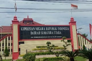 Polisi Minta Bos Judi Online Apin BK Pulang ke Indonesia dan Menyerahkan Diri - JPNN.com Sumut