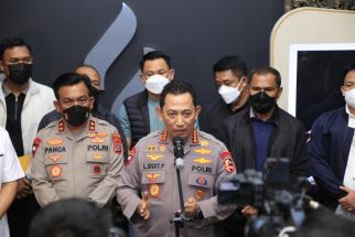 Irjen Panca Buktikan Komitmennya Menggeret Apin BK dari Malaysia ke Penjara - JPNN.com Sumut