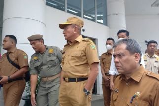 Edy Rahmayadi Murka kepada Massa Bupati Palas nonaktif TSO: Saya Gubernur di Sini! - JPNN.com Sumut