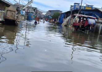 Siang Ini Dua RT di Kelurahan Pluit Terendam Banjir Rob