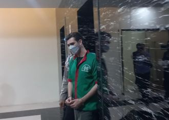 3 Berita Artis Terheboh: Fachri Albar Ternyata Sudah Bercerai, Ariel NOAH: Mohon Doanya