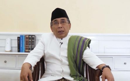 Gus Yahya Menyatakan NU Enggak Ikut-ikut Pilpres Mendatang, Masa? - JPNN.com Jatim