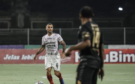 Bali United Babak Belur, Persebaya Sukses Permak Serdadu Tridatu 3 - 1 - JPNN.com Bali