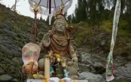 Update Heboh Tiga Patung Misterius di Gunung Agung, Mencuat Rencana Mediasi Hari Ini - JPNN.com Bali
