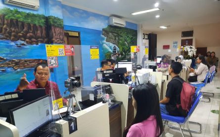 3 Kantor Imigrasi di Bali Membuka Layanan Paspor Simpatik, Sebegini Jumlah Pemohon - JPNN.com Bali