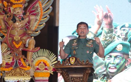 KSAD Jenderal Maruli Simanjuntak Memastikan TNI AD Tegak Lurus Selama Masa Transisi - JPNN.com Bali