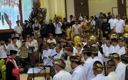 55 Anggota DPRD Bali Dilantik, tak Ada Sosok De Gadjah Hingga Kembang Hartawan - JPNN.com Bali