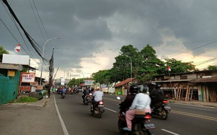 Prakiraan Cuaca di Banten, Potensi Hujan Lebat-Angin Kencang Melanda Sejumlah Daerah - JPNN.com Banten