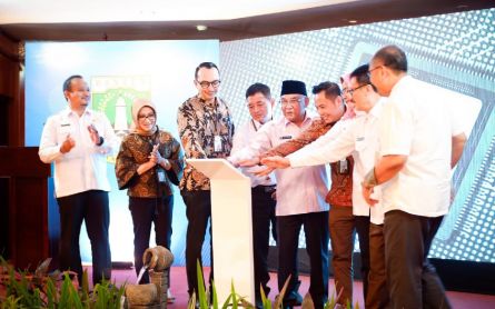 Bank Bjb Luncurkan Inovasi Mempermudah Bayar Retribusi - JPNN.com Banten