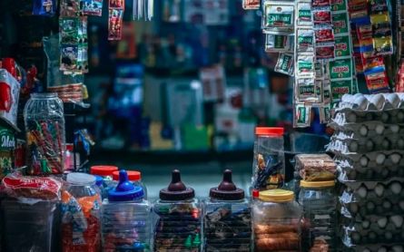 Grocery Shop in Lampung Sells Drug in Sachets - JPNN.com English