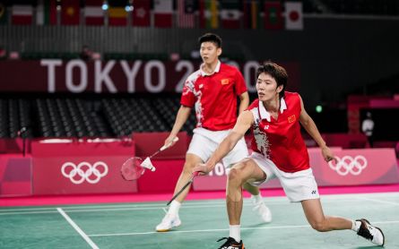 China's Li Junhui Retires Early from Badminton - JPNN.com English