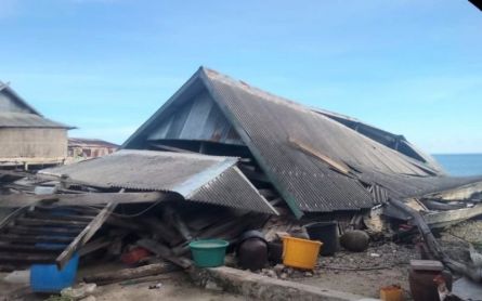 NTT Earthquake Leaves Over 500 Houses Damaged in South Sulawesi - JPNN.com English