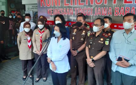 Pesantren Rapist's Trial to Involve Provincial Prosecutor's Office - JPNN.com English
