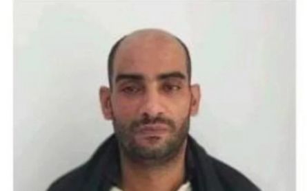 Palestinian Man Escapes from Detention Center in Surabaya - JPNN.com English
